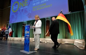 WCNA2018 AGH6136                      